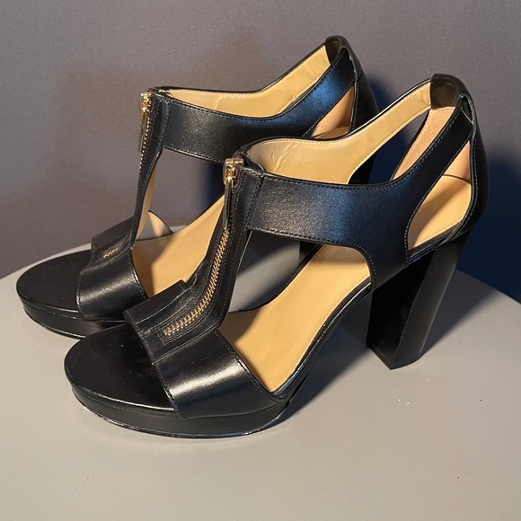 Michael Kors Black Leather Platform T-Strap Heels – Size 8 - Picture 1 of 5